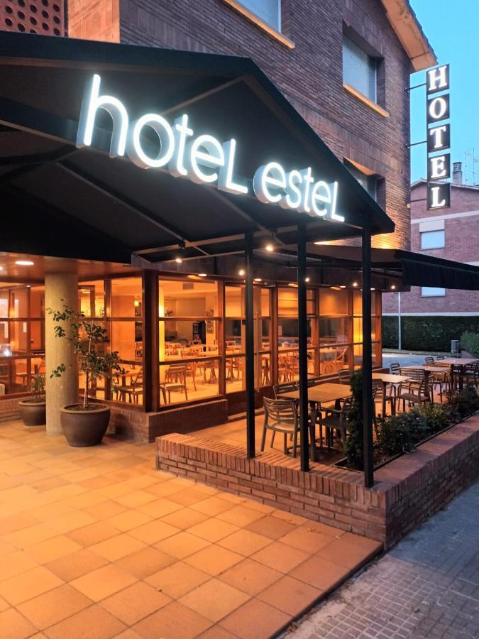 Hotel Estel แบร์กา ภายนอก รูปภาพ
