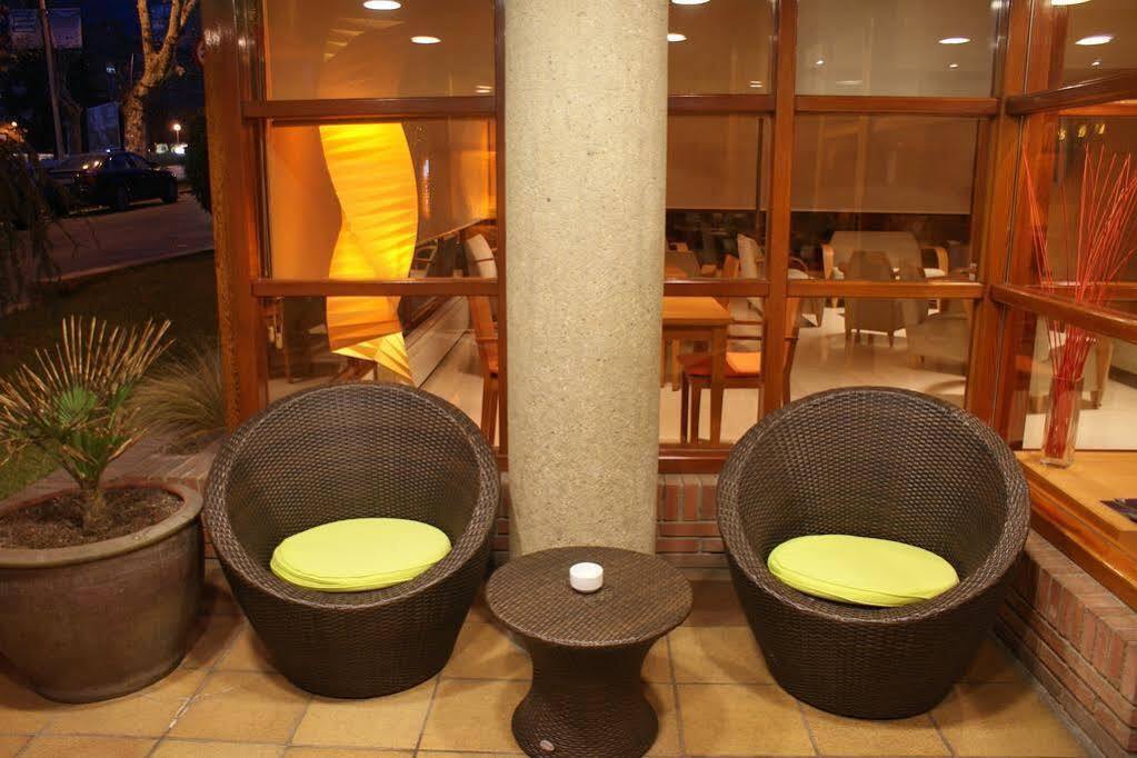 Hotel Estel แบร์กา ภายนอก รูปภาพ